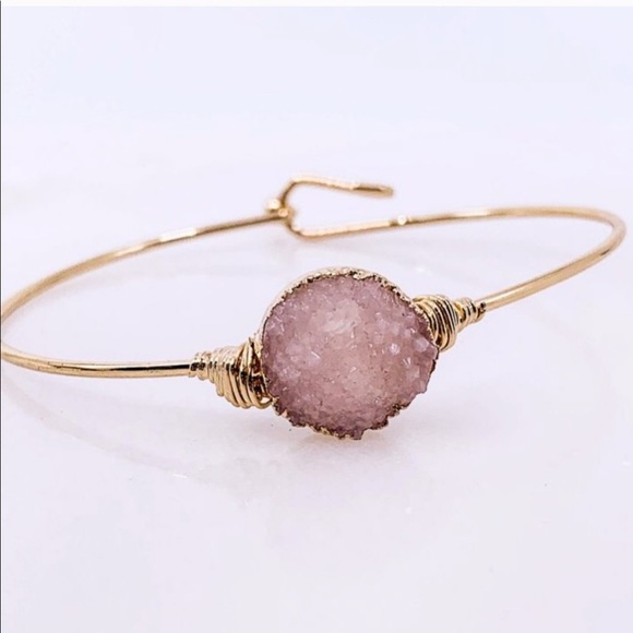Jewelry - Pink Druzy Bracelet